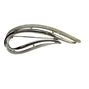 Sarah Coventry Silver Tone Swirl Pin